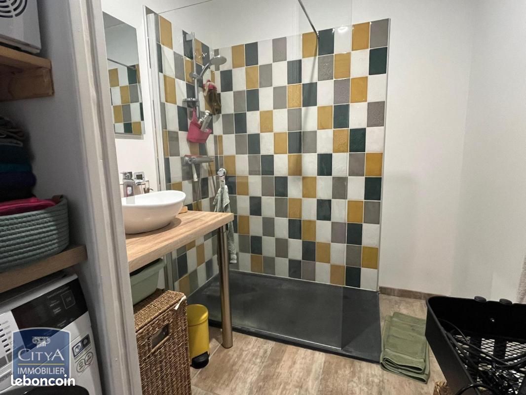 Appartement a louer roanne - 3 pièce(s) - 88 m2 - Surfyn