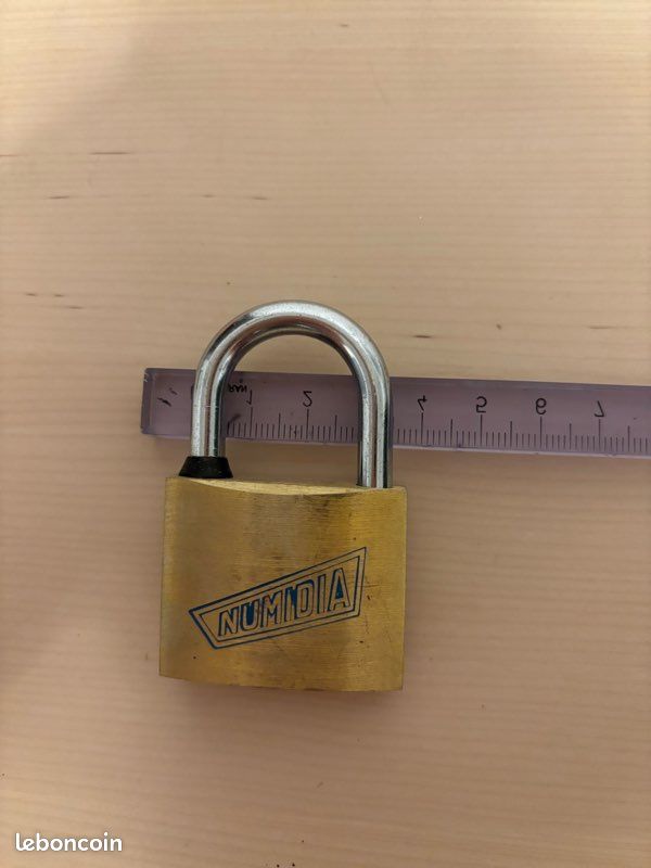 Cadenas numéro 1 (image 3)