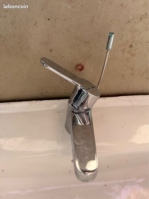 Vasque et pied salle de bain (image 10)