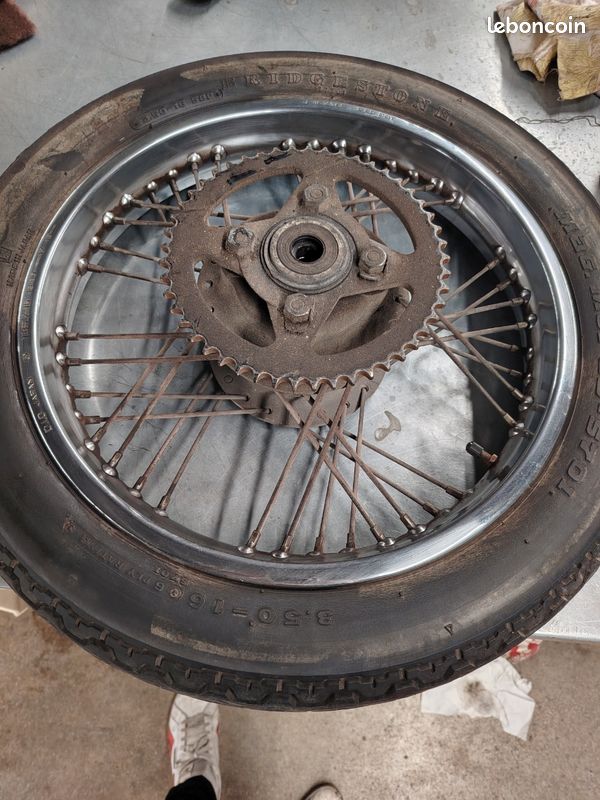 Paire de jantes Yamaha sr 125 (image 2)