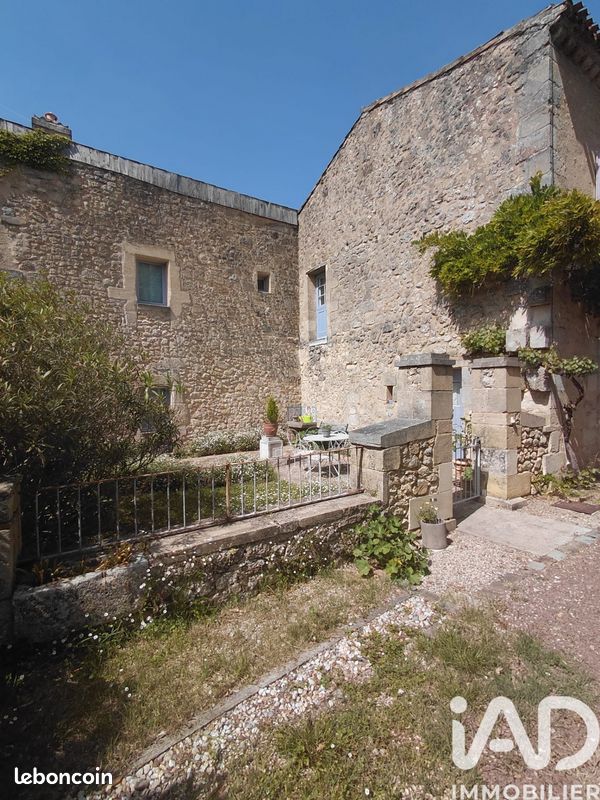 Maison 8 pièces 280 m² · à Saint-Quentin-de-Baron · 280 m² · 494 000 €