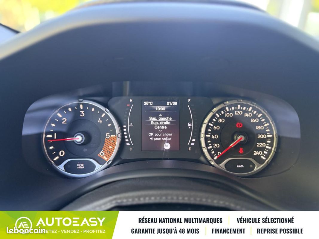 Jeep Renegade 1.6 CRD 120 BROOKLYN EDITION 2WD * ENTRETIEN ET DISTRI OK * CT OK * GARANTIE 6 MOIS (image 12)