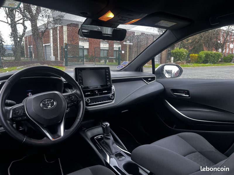 Toyota COROLLA 122H DYNAMIC BUSINESS + STAGE HYBRID ACADEMY MY21 (image 8)