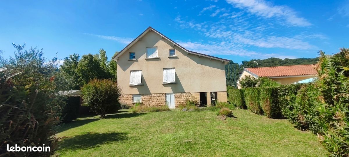 Maison 7 pièces 122 m² · à Lalinde · 122 m² · 144 450 €