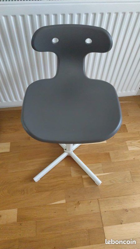 Chaise IKEA enfant/ados (image 1)