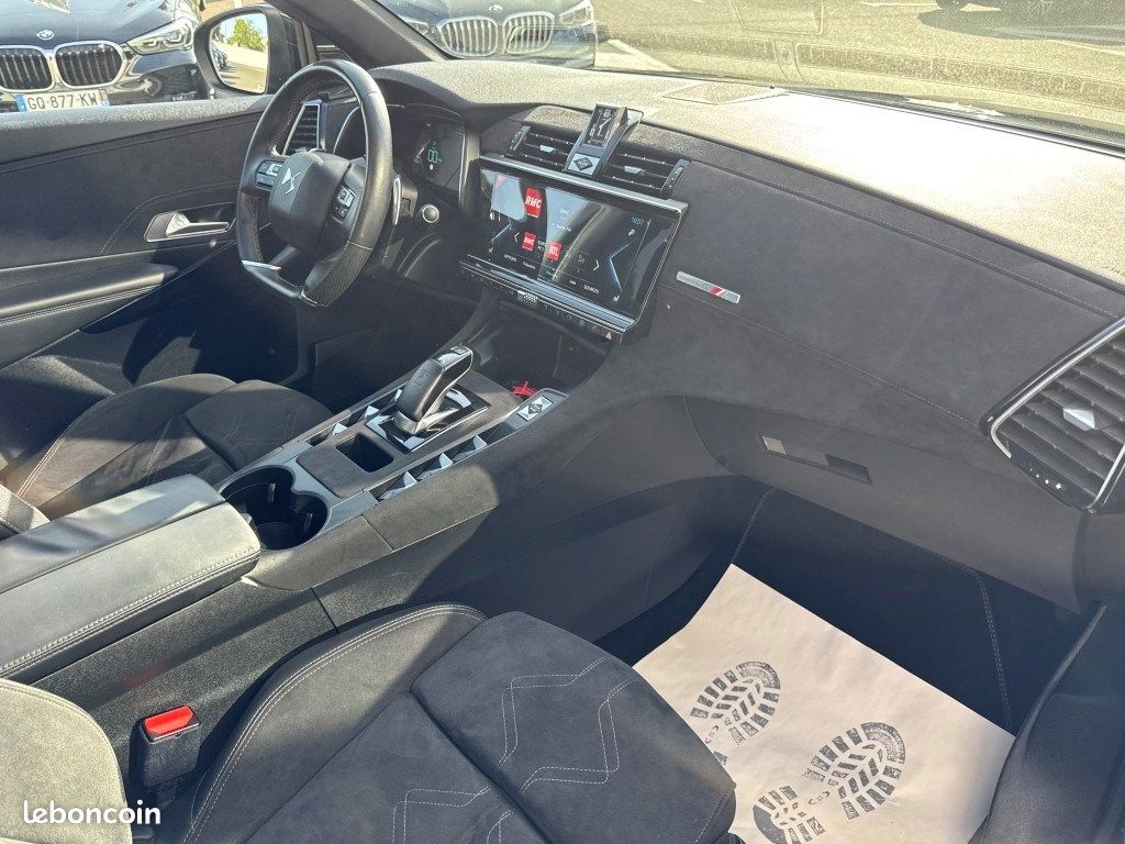 DS 7 Crossback DS7 HYBRIDE 300 E-TENSE EAT8 4X4 Performance Line (image 25)