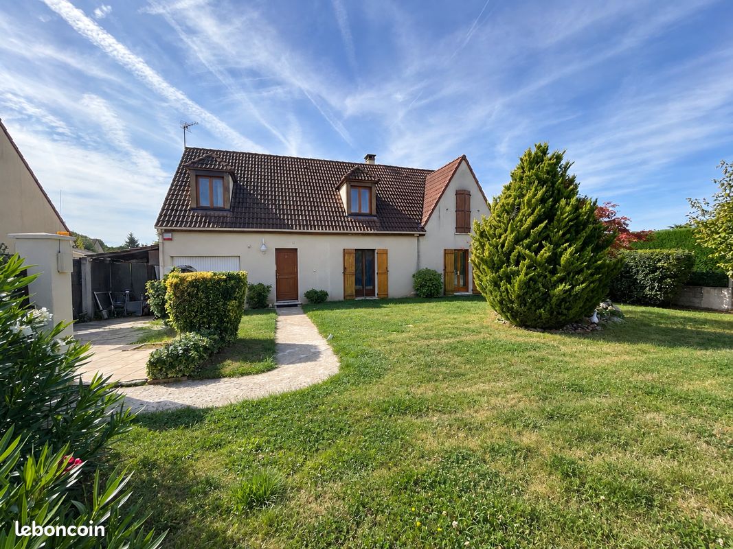 Maison 8 pièces 155 m² · à Perthes · 155 m² · 420 000 €