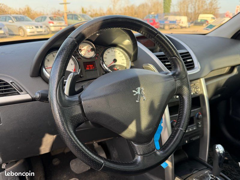 (CARTE GRISE OFFERT) Peugeot 207 1.4 e boîte automatique ,kit distribution neuf,révisée,⭐️garantie 1 an offert inclus✅ (image 6)