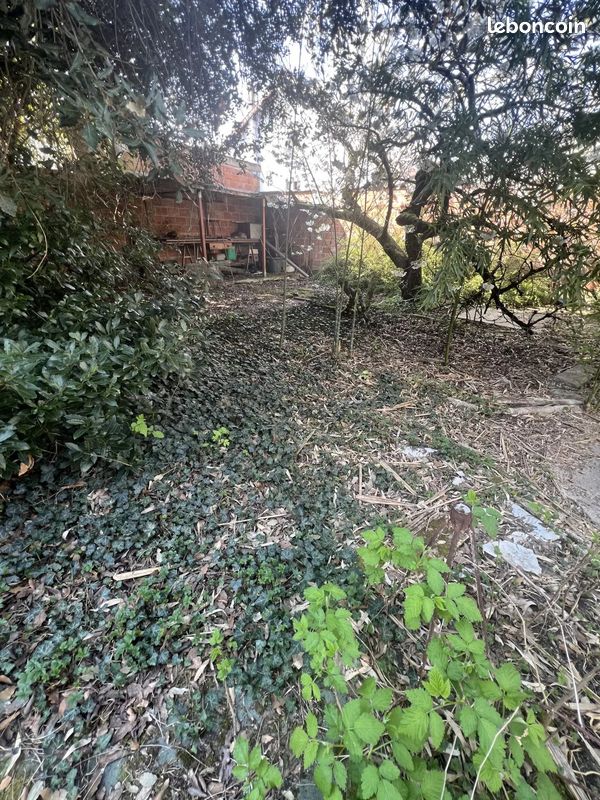 Terrain 238 m² · à Le Perreux-sur-Marne · 238 m² · 270 000 €