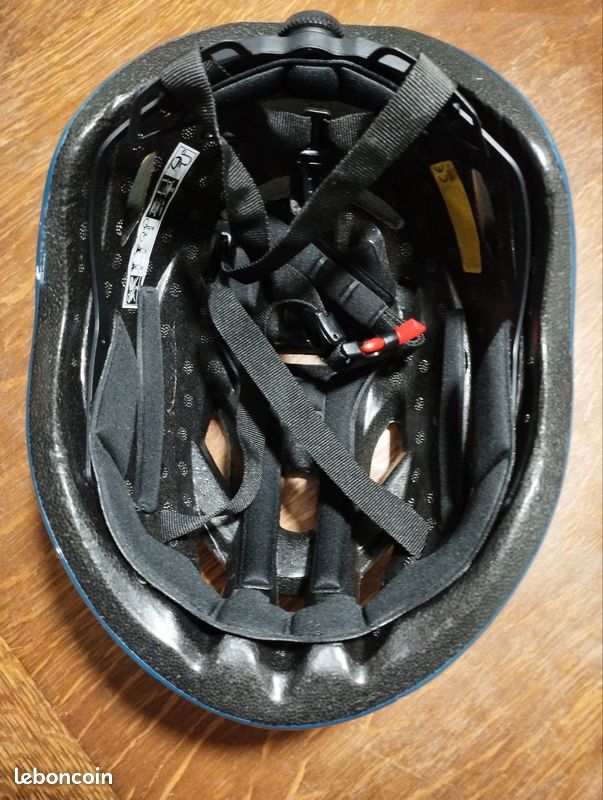 Casque vélo MET rivale NEUF (image 4)