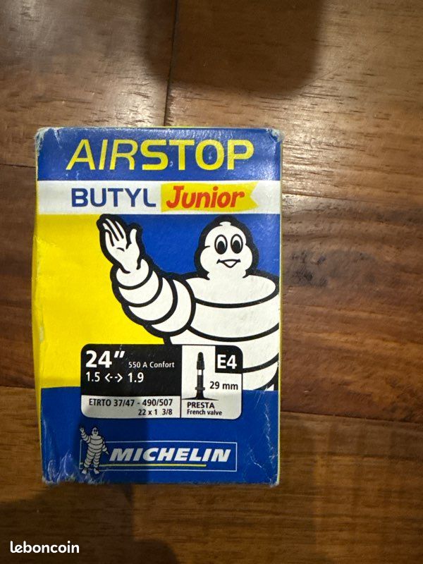 Chambre à air 24'' Michelin - Équipements vélos Chambre à air 24'' Michelin - Équipements vélos