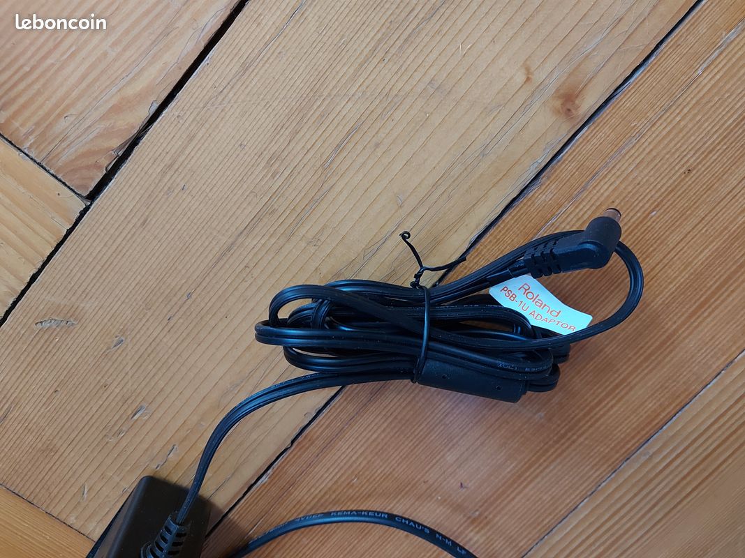Ampli Roland Cube Street (image 5)