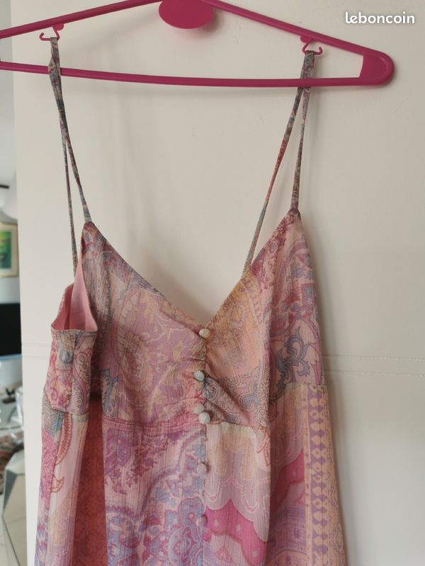 Zara. Tres jolie robe d ete fourreau. Longueur midi . Rose pâle parme turquoise. L. Neuve (image 3)