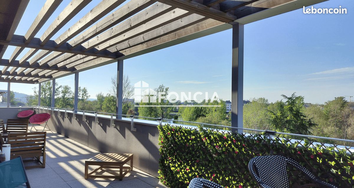 Appartement 5 pièces 107 m² · à Floirac · 107 m² · 1 670 €/mois