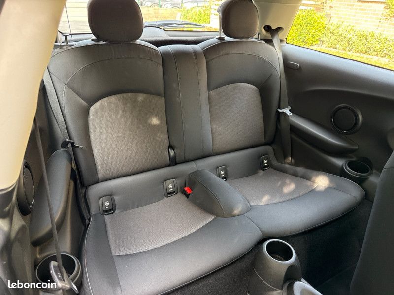 Mini MINI ONE D 95CH BUSINESS / 2018 / SIEGES CHAUFF / CLIM / GARANTIE (image 19)