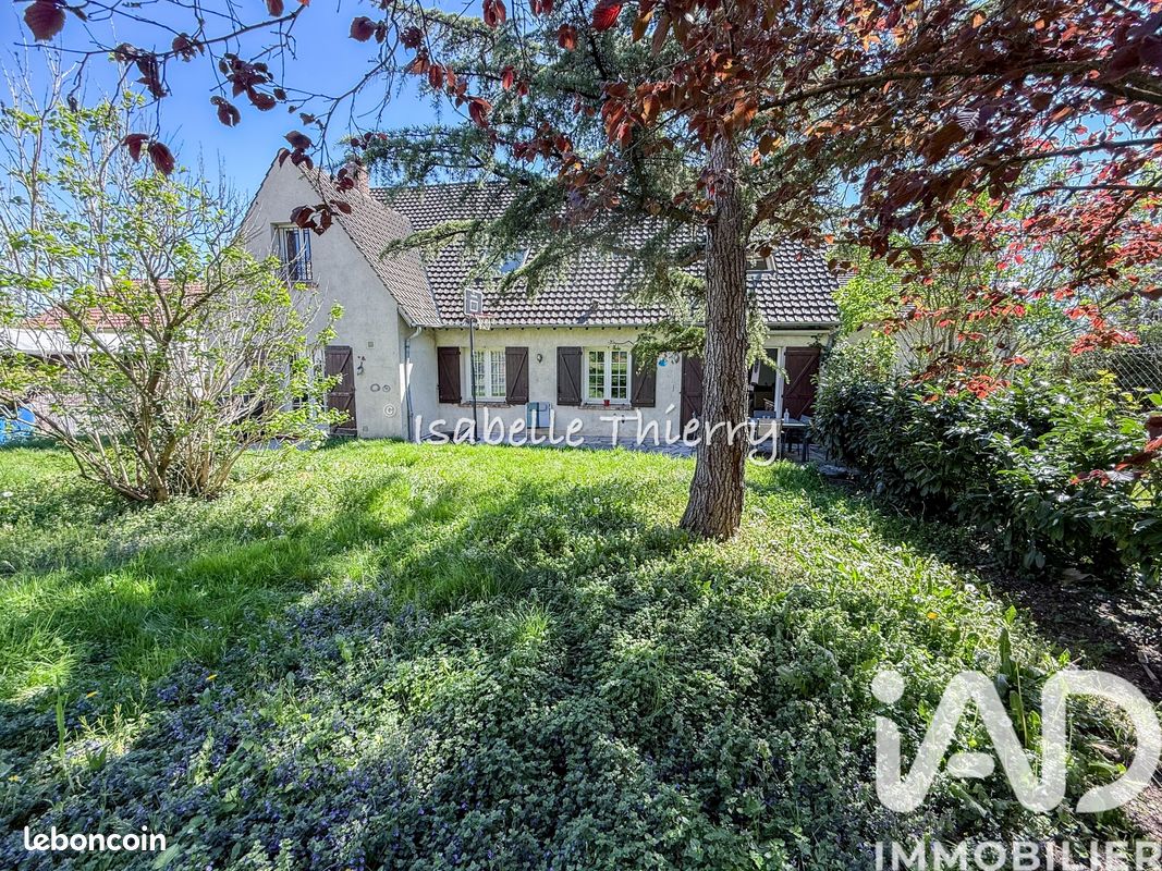 Maison 8 pièces 185 m² · à Arpajon · 185 m² · 525 000 €