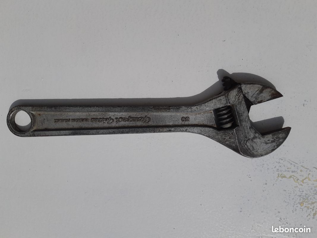 Clé à Molette Ancienne Peugeot Frère – Taille 30 – Vintage, Usage Occasion