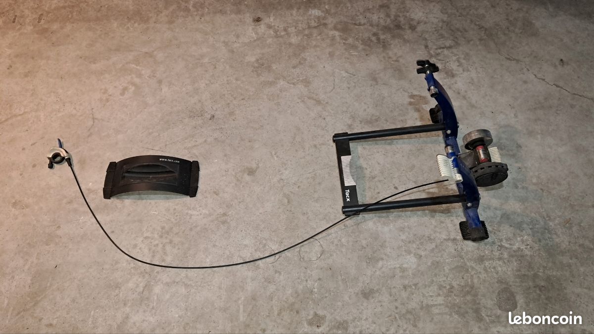 Home trainer Tacx très bon état (image 2)