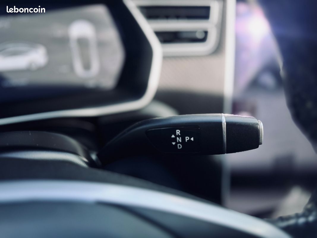 TESLA Model S 320CH BASE + 2EME MAIN + TOIT OUVRANT/PANO + AUTO PILOT + CAMERA DE RECUL + GARANTIE 12 MOIS (image 32)