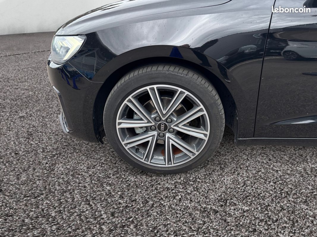 AUDI A1 Sportback 30 TFSI 110 ch S tronic 7 Advanced (image 9)