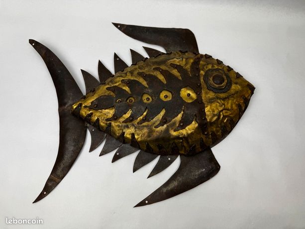Broche Poisson En Métal Doré Avec Oxydes - Années 70, Vintage Et Charmante