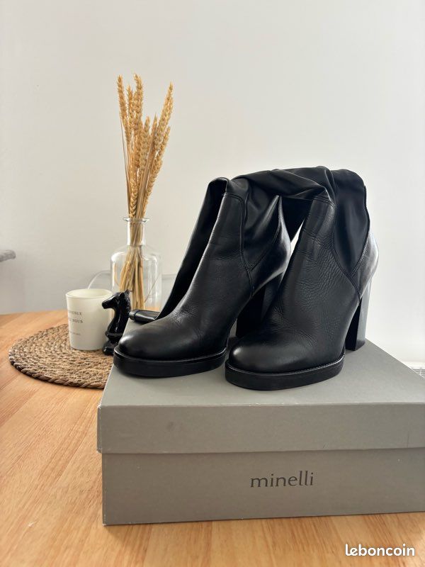 Bottes Cuissardes Minelli En Cuir Noir - Talon 7 Cm - Taille 39 - Occasion Très Bon état