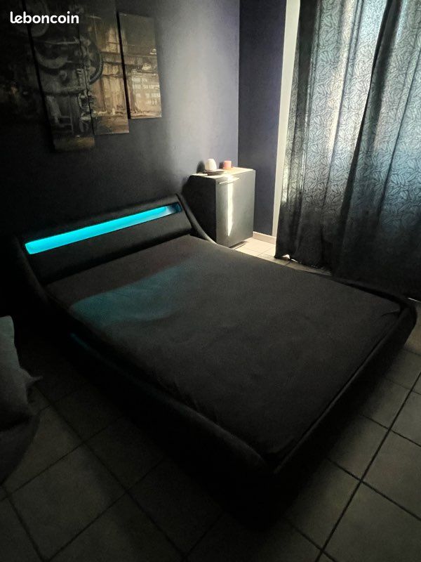 Lit vague led + sommier (image 1)