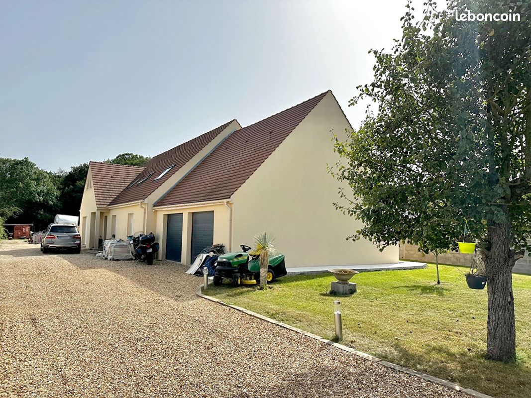 Maison 7 pièces 250 m² · à Houdan · 250 m² · 499 999 €