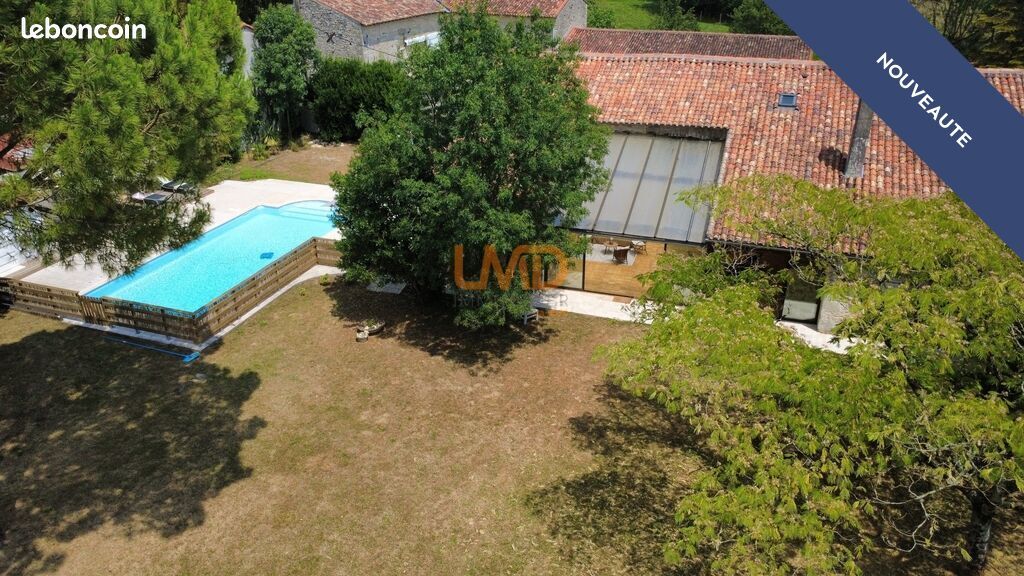 Maison 6 pièces 210 m² · à Loiré-sur-Nie · 210 m² · 339 000 €