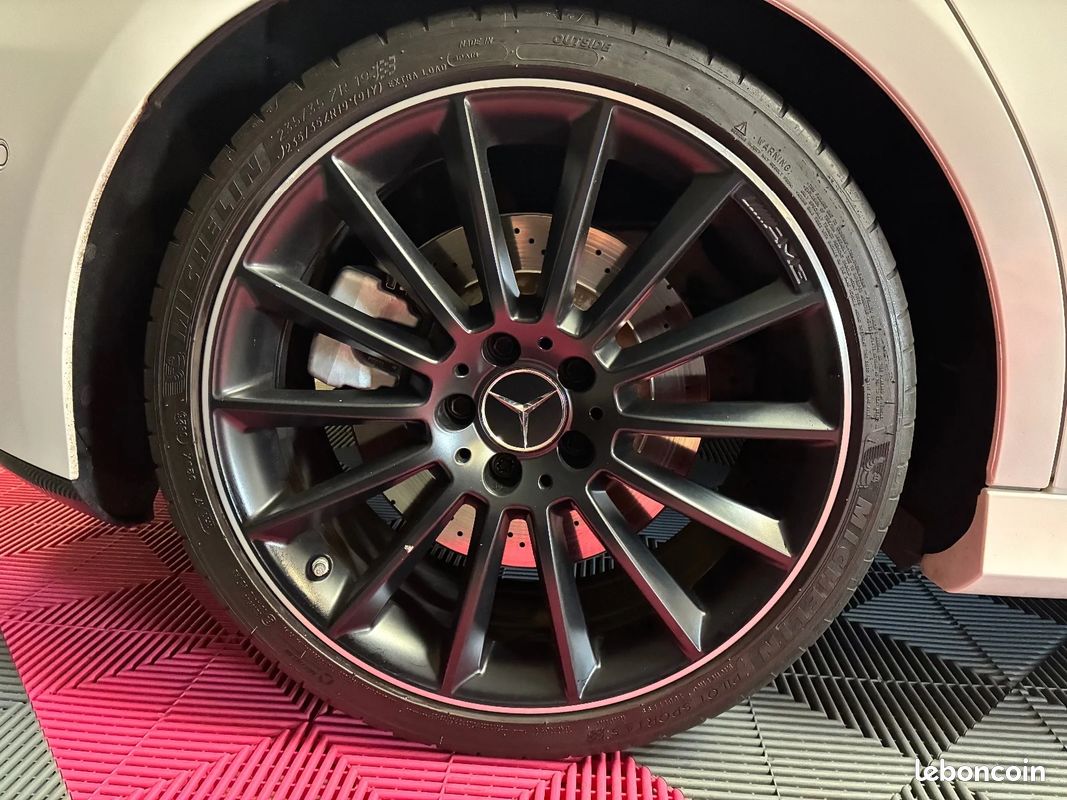 Mercedes classe a 35 amg 7g-dct / pack aéro / baquet / burmester / 2 pneus neufs (image 34)