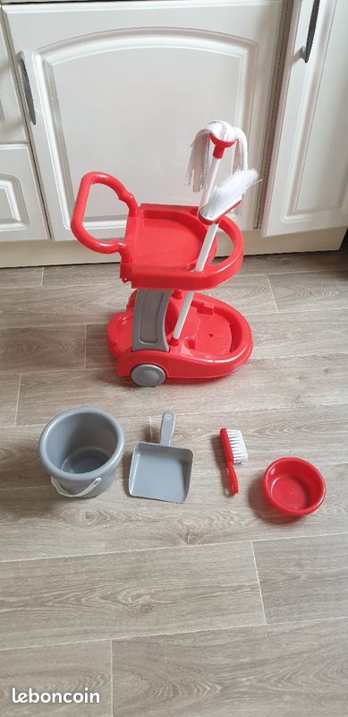 Jeu ménage etat neuf (image 1)