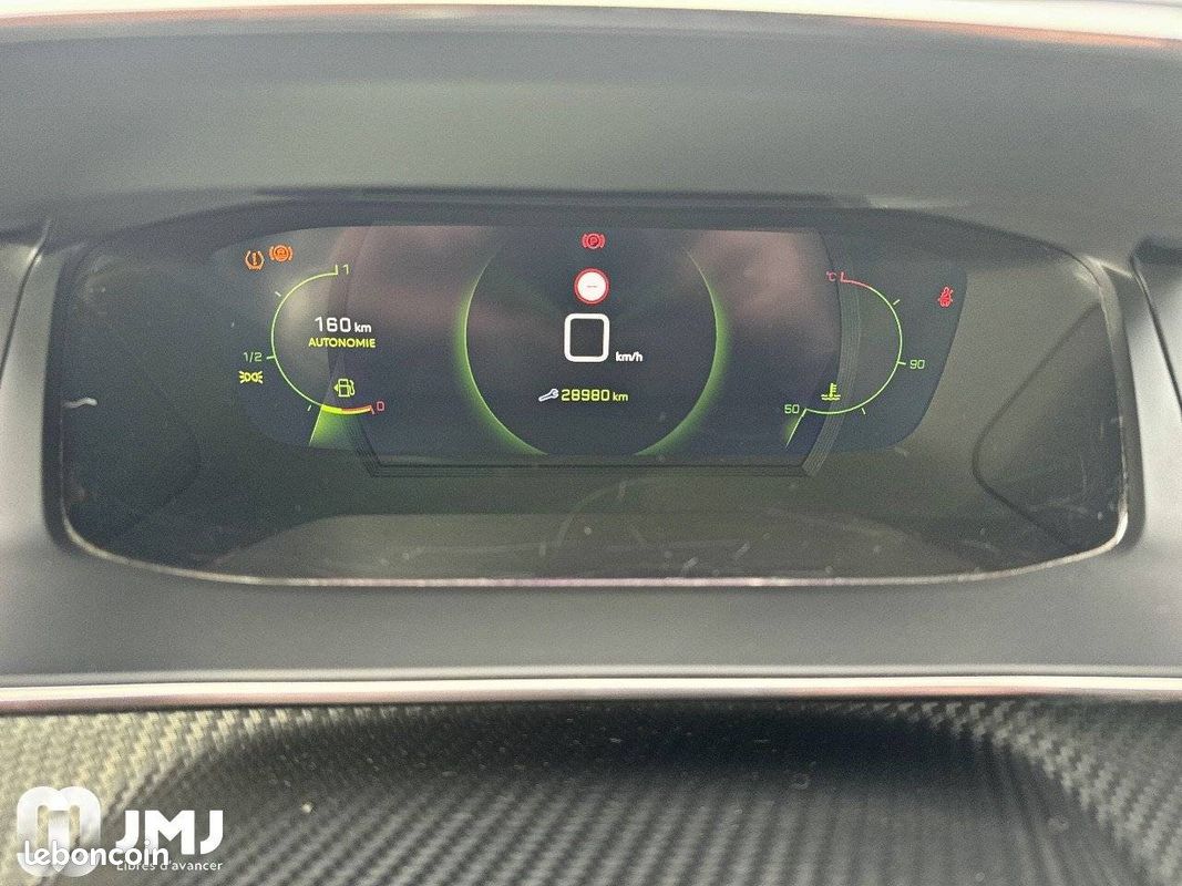 PEUGEOT 208 PureTech 100 S&S BVM6 GT (image 18)