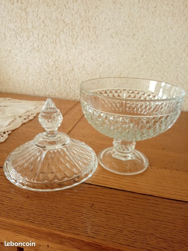 Bonbonnière (image 2)