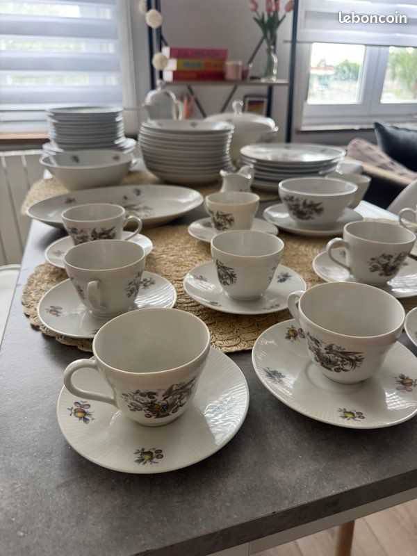 Lot vaiselle porcelaine (image 2)