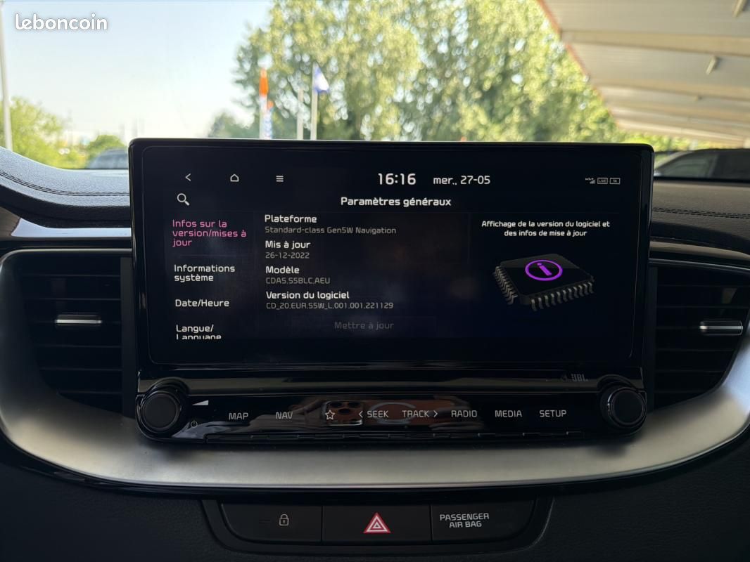 Kia Pro_cee'd 1.6 CRDI 136 DCT7 GT LINE PREMIUM (image 32)