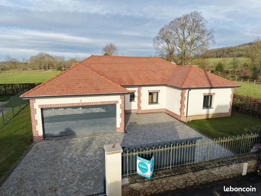 Maison 5 pièces 180 m² · à Villers-sur-Coudun · 180 m² · 409 000 €