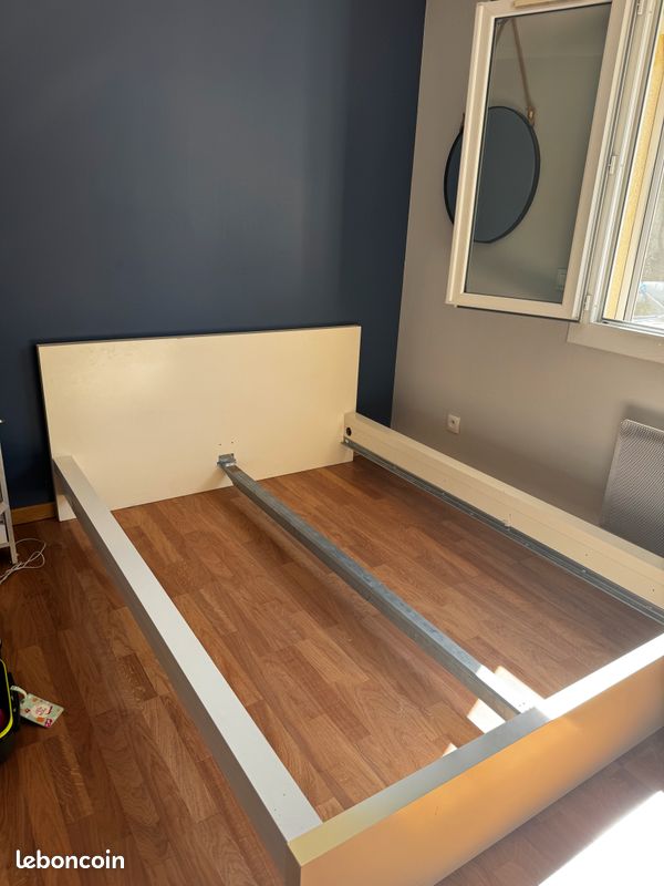 Lit IKEA MALM (image 1)