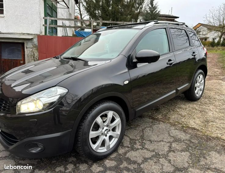 Nissan Qashqai 2.0 dCi 150ch FAP Tekna All-Mode BVA Euro5 2013 (image 3)