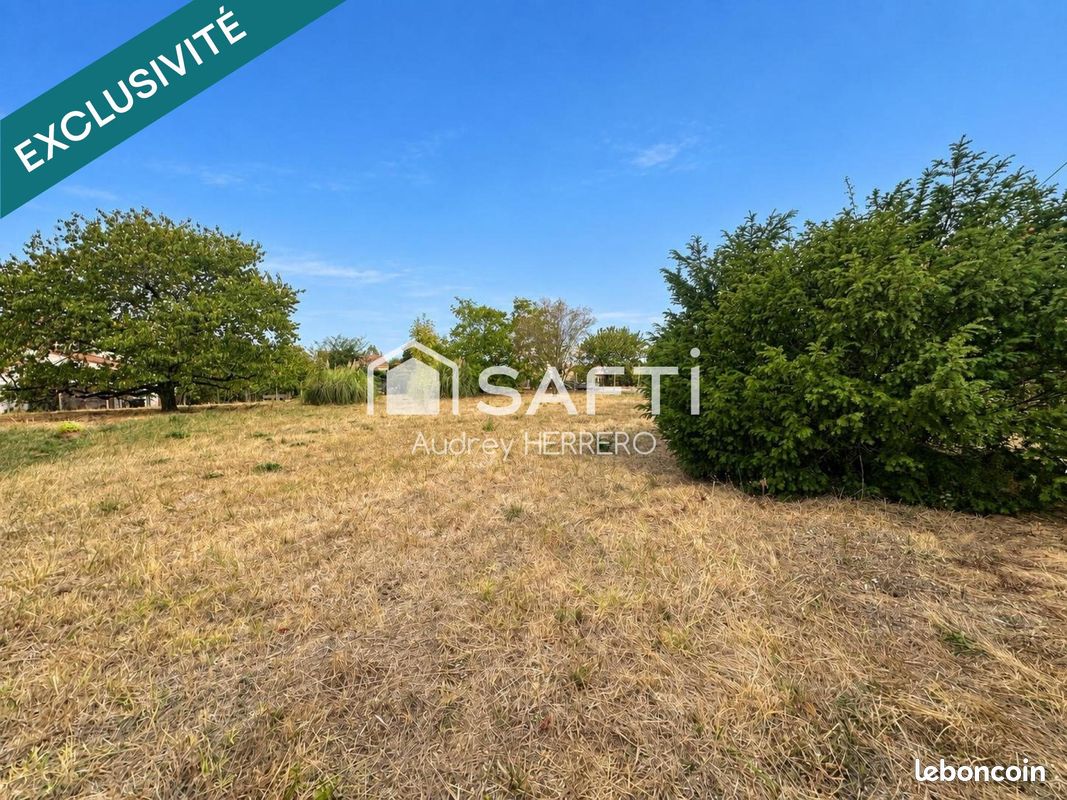 Terrain 1191 m² · à Montberon · 1 191 m² · 165 000 €