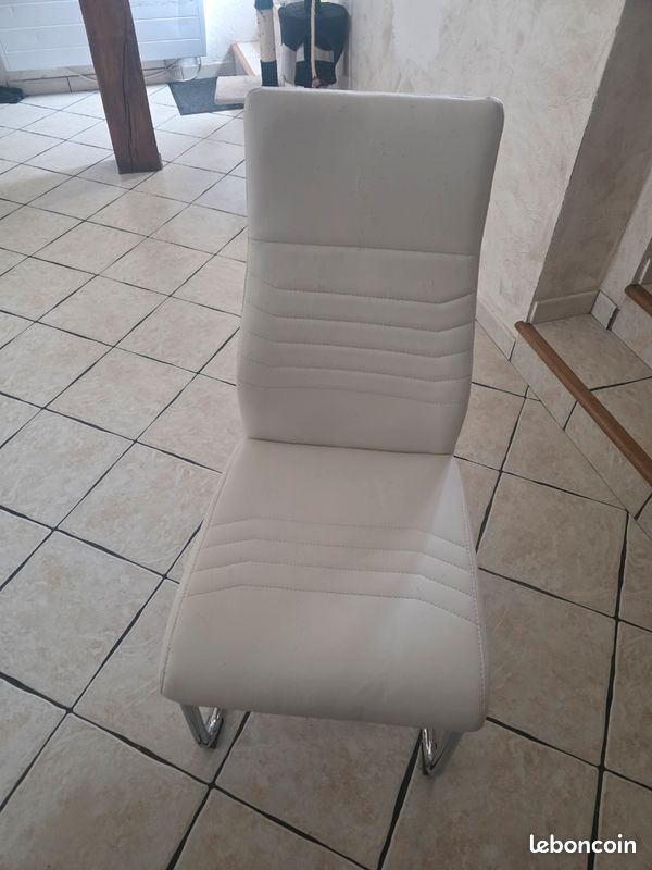 4 Chaises (image 2)