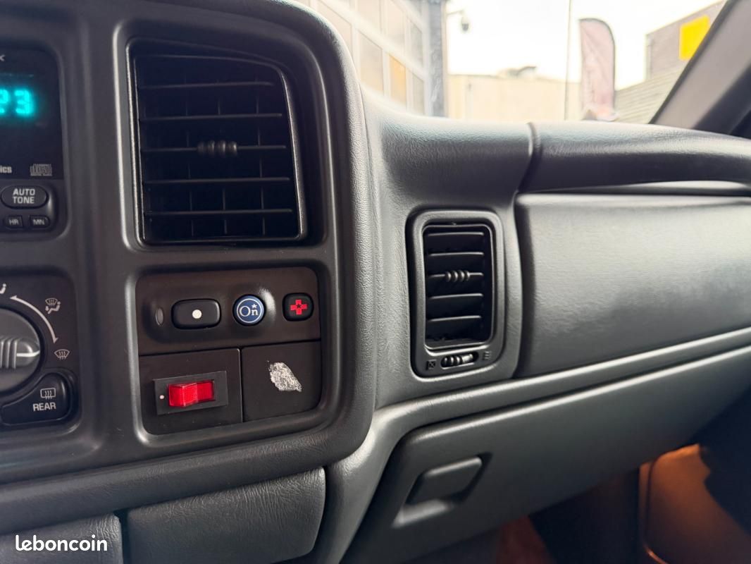 Chevrolet Avalanche V8 5.3 4x4 vortec (image 27)