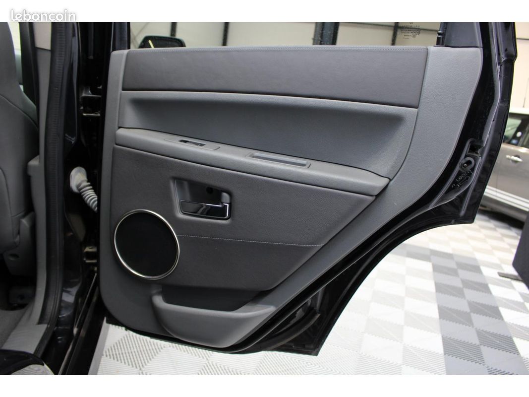 Jeep grand cherokee 6.1 hemi v8 srt-8 2007 phase 1 (image 27)