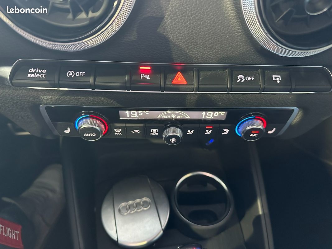 AUDI S3 SPORTBACK 8v2 2.0 TFSI 310ch S tronic 7 Quattro/ Toit ouvrant / Sièges RS /4 pneus neufs/Historique d'entreti (image 15)