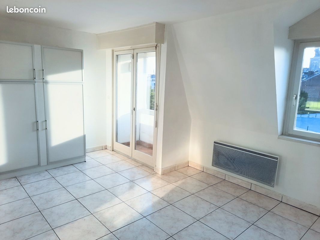 Appartement 1 pièce 28 m² · à Valenciennes · 28 m² · 415 €/mois