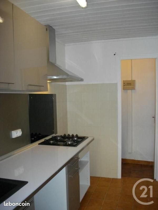 Appartement 3 pièces 70 m² · à Bagnols-sur-Cèze · 70 m² · 630 €
