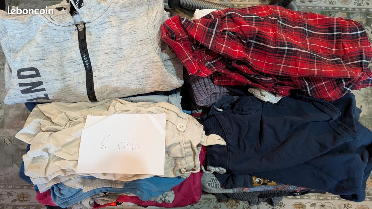 TRÈS GROS lot vêtements enfant 6 ans (image 1)