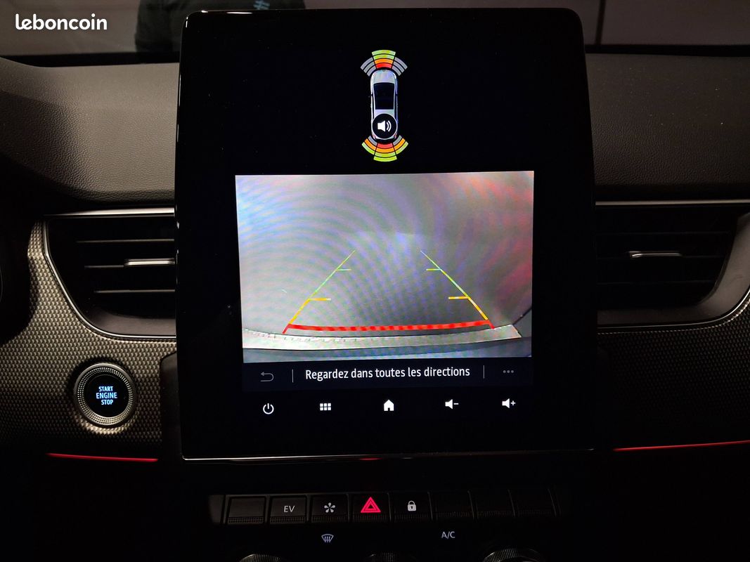 RENAULT Arkana E-Tech 145 - 23 Techno (image 19)