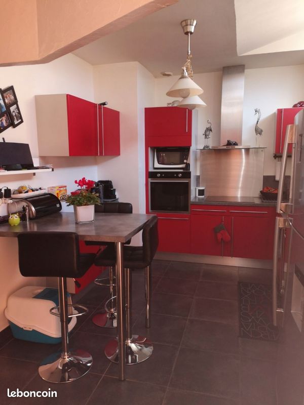 Appartement 4 pièces 134 m² · à Saint-Chamond · 134 m² · 189 000 €