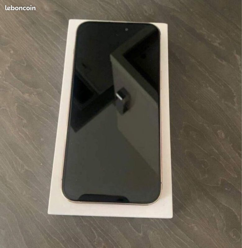 IPhone 13 Pro Max 128G,chargeur neuf offert (image 2)