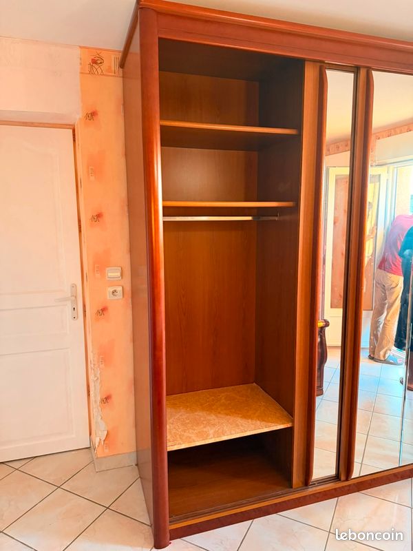 Armoire celio bois massif avec miroir (image 2)